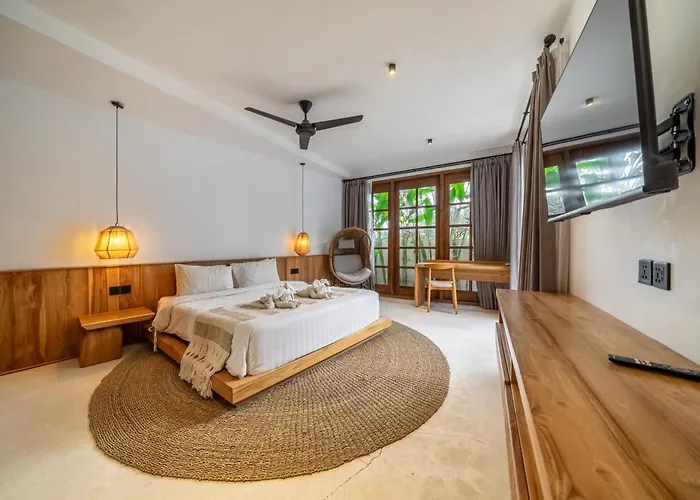 Garden Heights - Panoramic Jungle With Pool & Outdoor Lounge Villa *